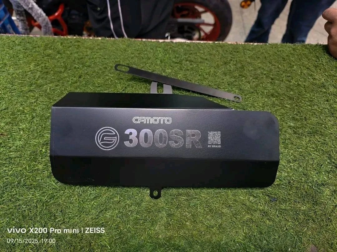Premium Silencer Cover (CF Moto SR 300) Black