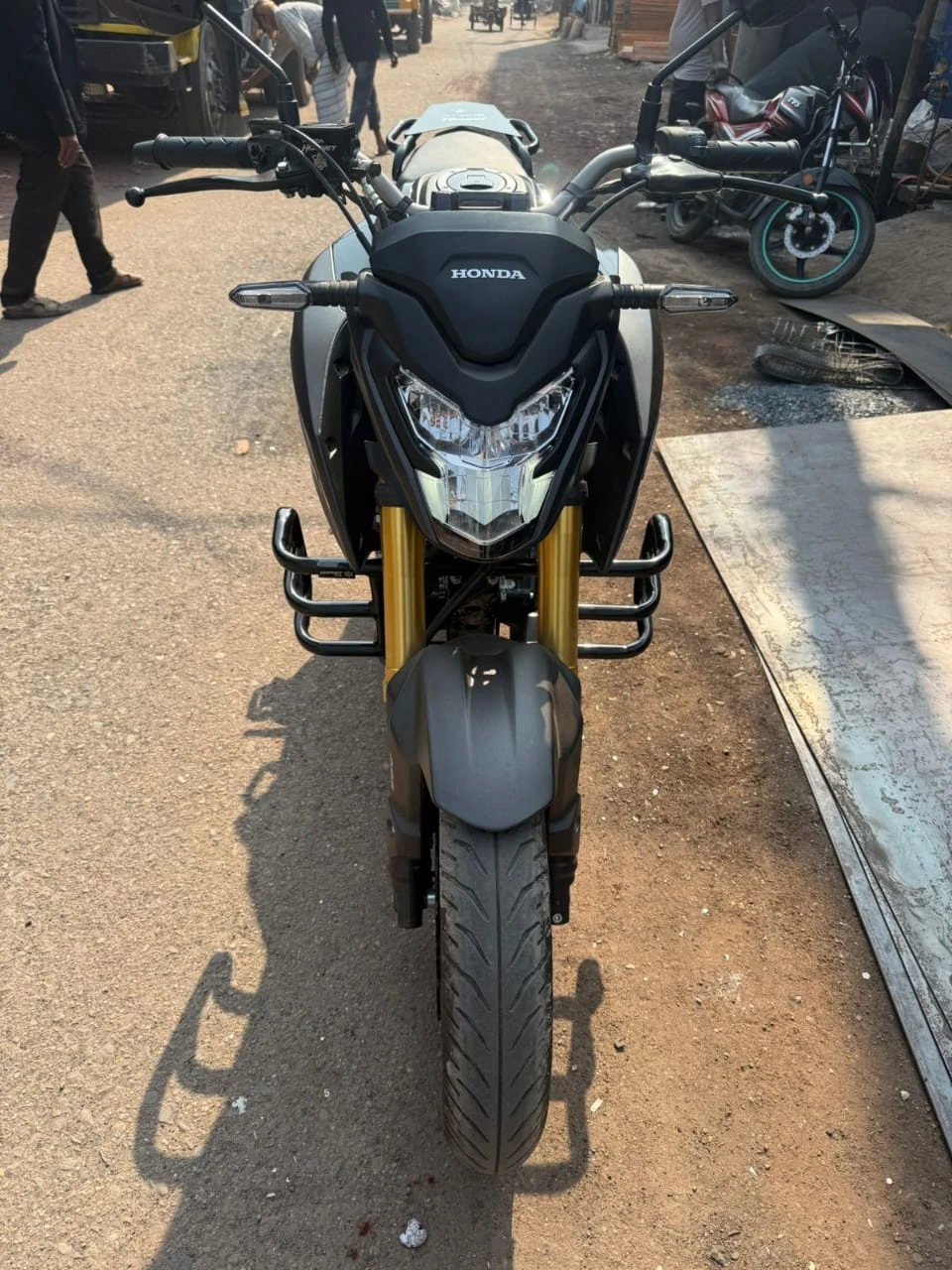 Royal Enfield Style Bumper (Hornet 2.0)